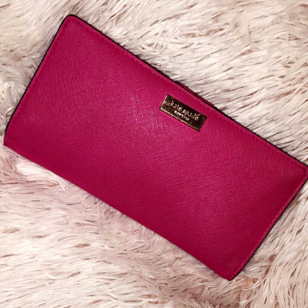 Kate Spade Bifold wallet